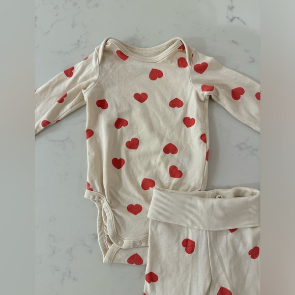 H&M Organic Cotton Heart Baby Girl Set - Picture 2 of 5